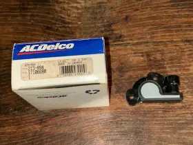 Acdelco 17106680 Nos Gm Delco 1992-97 Buick Camaro Impala Firebird 350 Throttle Position Sensor