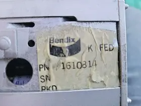 Cadillac 1610814 77 Seville Ecm # 1610815 Engine Control Module 350 Fi 1977