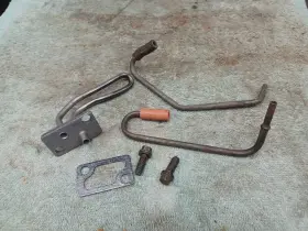 343769 Chevrolet 1975-80 Chevy Choke Tubes Preheat Thermostat 350 305 343769 Chevrolet 1975-80 Chevy Choke Tubes Preheat Thermostat 350 305