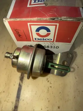 17068310 Delco Nos Vacuum Break