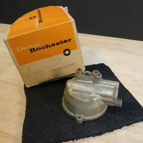 Delco 7021238 Rochester Carburetor Choke Housing Assy Oem Nos