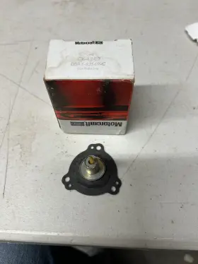 Ford D0az-9j549-a Choke Pull Off Diaphragm Assembly 2 Bbl Carburetor 2100 2100d Amc Jeep Merc