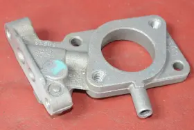 Ford D3dz-9a589-b Nos 1973-74 Maverick Carburetor Spacer Mustang 6 Cyl 200 250 Bd3dz-9a589-b