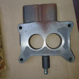 Ford D7pe-9a589-la 1977-1979 Nos 351 400 V8 Oem 2bbl Carburetor Spacer