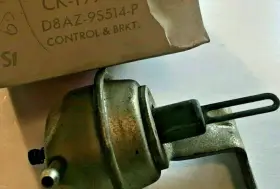 D8az-9s514-a Ford Motorcraft Ck-1993-a P-/n Carburetor Choke Pull-off - C8