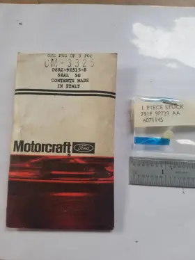 Ford D8rz-9e515-b Oem Motorcraft Cm-3325 Carb Jet Channel Plug Sold Each