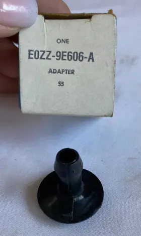 Ford E0zz-9e606-a 1981 1982 Mustang Carburetor Inlet Hose Tube Adapter