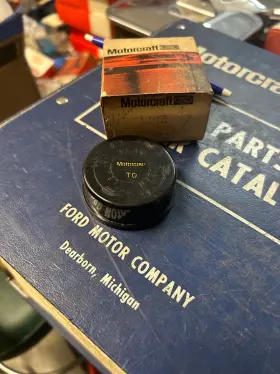 Ford Motorcraft Cm1830 Cm-1830 Carburetor Choke Thermostat D4tz-9848-a New Nos