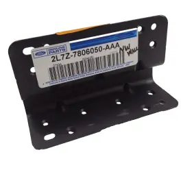 Ford Oem 2l7z7806050aaa Genuine 03-17 Expedition Rear Console-compartment Door Hinge