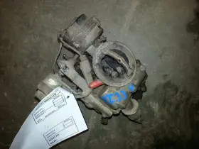 Ford Truck 320-03637 Carburetor 6-300 4.9l Federal Without Ac Fits 82 Bronco 1472888