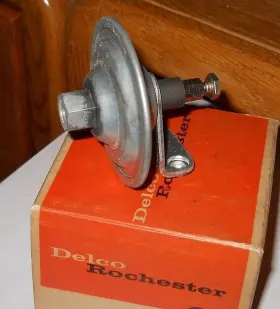 General Motors 577287 Nos 1959-62 Oldsmobile Ht 4 Barrel Throttle Check Valve Not F85
