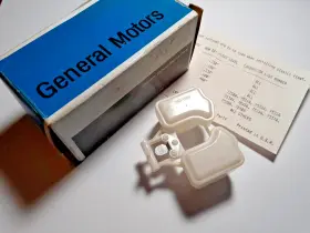 Gm 12510084 Nos 1980s-1990s Chevrolet Pontiac / Holley Carb Float 16r-586a