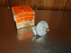 Gm 7011715 New Nos Delco Rochester 4gc Carburetor Throttle Return Check 1958