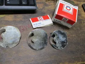 Gm 7035711 1957 1968 Oldsmobile Nos Carburetor Choke Housing Cover Box Of 3