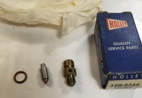 Holley 18r-82as Vintage Nos Viton Needle And Seat
