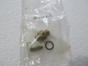 Holley 18r252a Carburetor Internal Non Adjustable Needle And Seat P/n