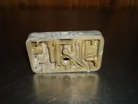 Holley 6557-4452 4452 4-barrel Carburetor Carb Primary Metering Block 600 Cfm 6557 Ford