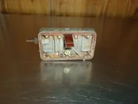 4778 Holley 8528 4150 4-barrel Carburetor Primary Metering Block 700 Cfm