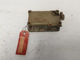 B8az-9a507-c Holley Nos 4-barrel Carb Carburetor Primary Side Hung Fuel Float Bowl B8az9a507c