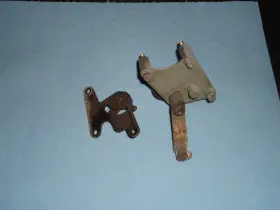 Holley Hcm3160 Carburetor Manual Choke Parts Lot 3-barrel Vacuum Secondary 3916 4604