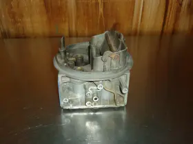 Holley Mb33106 4160 4-barrel Carburetor Main Body 3310-6 750 Cfm Vacuum Secondary