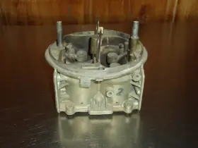 3916-1s Holley Mb3916 3-barrel Carburetor Main Body 950 Cfm Vacuum Secondary