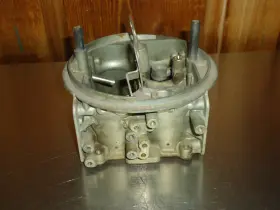 4604-s Holley Mb4604 3-barrel Carburetor Main Body 1050 Cfm Vacuum Secondary