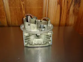 9015-1 Holley Mb9015 4160 4-barrel Carburetor Main Body 750 Cfm Vacuum Secondary Marine
