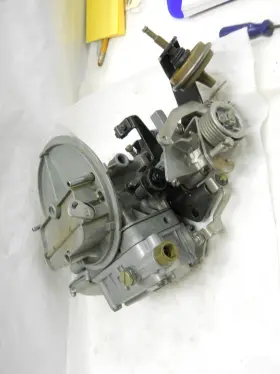 Holley R6801-1 2bbl. Ihc. Tr. Vacuum Gov. 1974 304 Inch