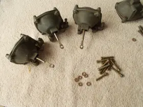 Holley Vdh10h Carburetor Vacuum Secondary Diaphragm Housing With Screws... Only One