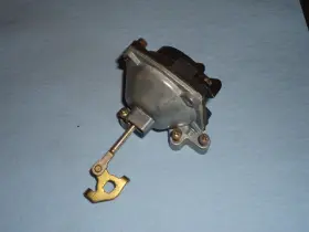 Holley Vdh10j 4-barrel Carburetor Vacuum Secondary Diaphragm Housing Pod 10j With Screws
