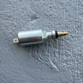 Lada 2103-1107420 2103 2105 2106 2107 Carburetor Solenoid Valve Vaz