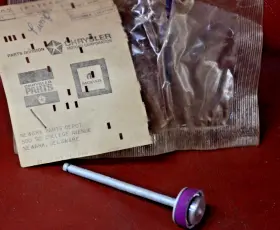 Mopar 1631656 Nos 1959 Plymouth Carburetor Pump Plunger And Rod Oem 1bbl Carb Part