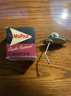 2120470 Mopar Nos Choke Housing Holley
