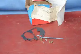 3837606 Mopar Nos Dodge Ply Chry Carburetor Metering Jet Pkg Carb Kit Gasket Oem