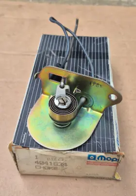 Mopar 4041834 1978 Plymouth Dodge Chrysler 318 Holley 2bbl Nos Choke Thermostat