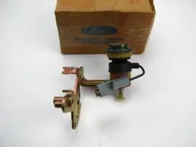2bbl Motorcraft Cd82 Nos Oem 1985-1986 Ford 6.1l 370 Medium Truck Holley Carb Idle Stop Solenoid