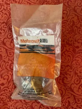Motorcraft Ce133 Nos D9tz9a565b Carburetor Valve Assembly