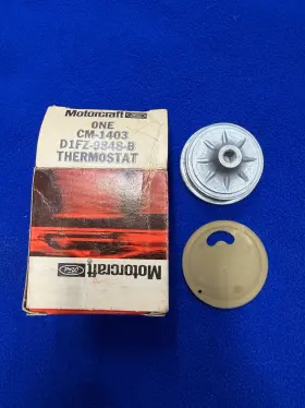 Motorcraft Cm-1403 Ford Genuine Nos Choke Housing Gasket D1fz-9848-b