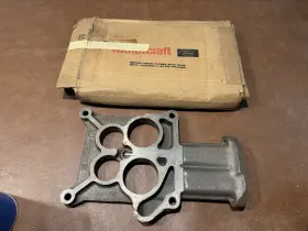Motorcraft Cm-2419-a Nos Ford D7vz-9a589-d Egr Carburetor Spacer Plate Lincoln
