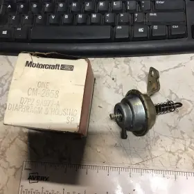 Motorcraft Cm-2658 Carburetor Choke Pull-off 1974-1978 Ford 460-v8 4300 4350 New