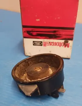 Motorcraft Cm-4081 Cm-2097 Carburetor Choke Thermostat Oem Ford D5az-9848-a 1973 80