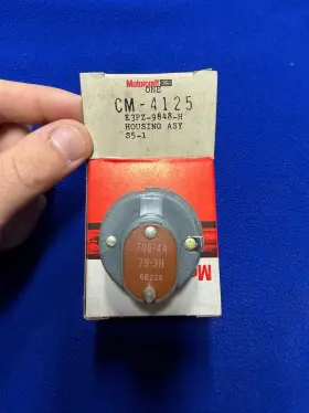 E3pz-9848-h Motorcraft Cm-4125 Ford Genuine Nos Choke Housing Qty-1