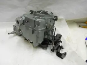 Rochester 7045124 2bbl. 1975-76 Checker / Chevy/chevy Tr/gmc Tr.2gc 262-305 Inch