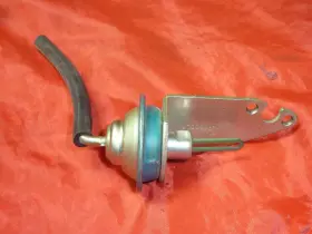 Rochester Products Gm Pontiac 7030987 Choke Pull Off 1973 1974 Genuine Firebird Grand Prix Am Gto