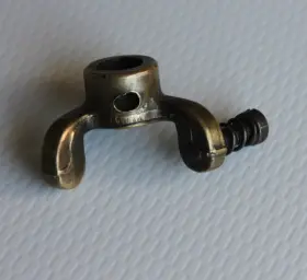 Auc2198 Su Lot 238 H6 Rear Throttle Stop Used Part No. Auc 2198