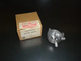 Toyota 21121-26020 New Oem Nos Carburetor Carb Choke Housing Thermostat Case